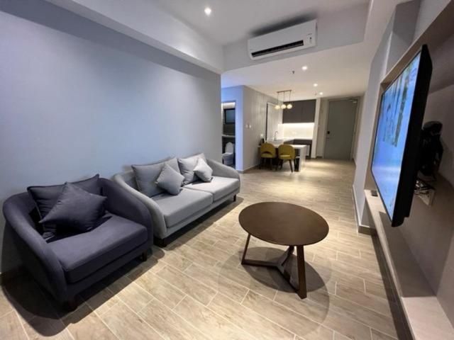 Amverton Cove Golf & Island Resort Banting  Extérieur photo