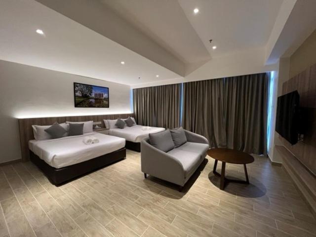 Amverton Cove Golf & Island Resort Banting  Extérieur photo