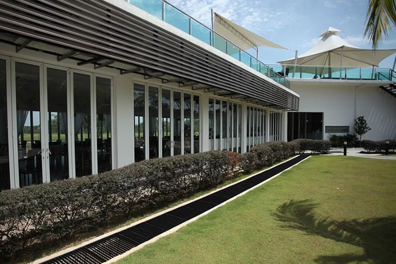 Amverton Cove Golf & Island Resort Banting  Extérieur photo